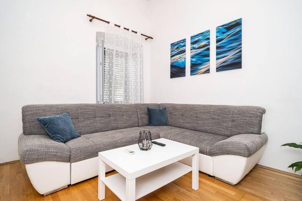 Apartment Maris Дубровник Екстериор снимка